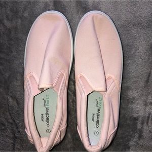 New pink Ardene sneakers/ canvas/ skate shoes